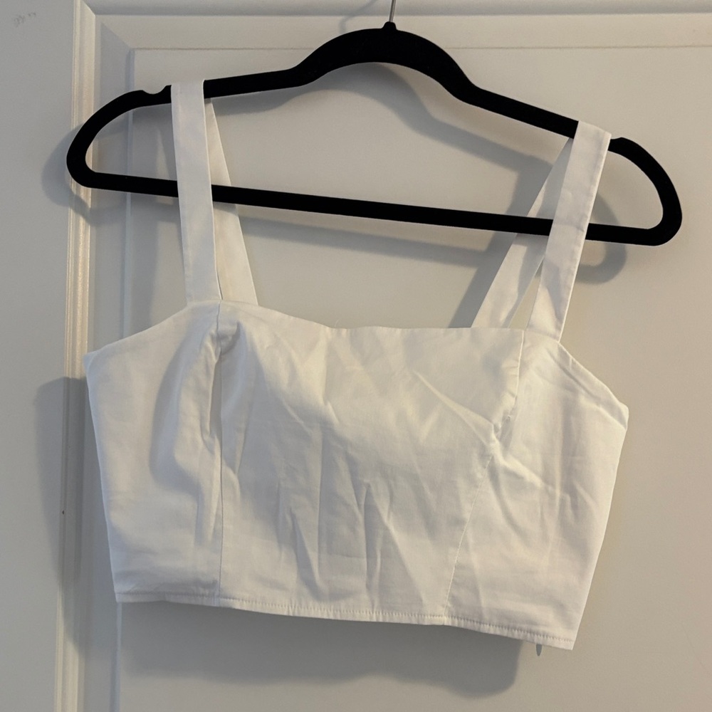 Dynamite White Women's Crop Top
Worn 1x
